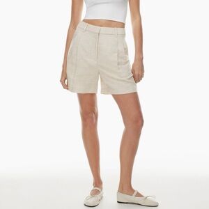 Aritzia Effortless Linen Shorts 5 inches